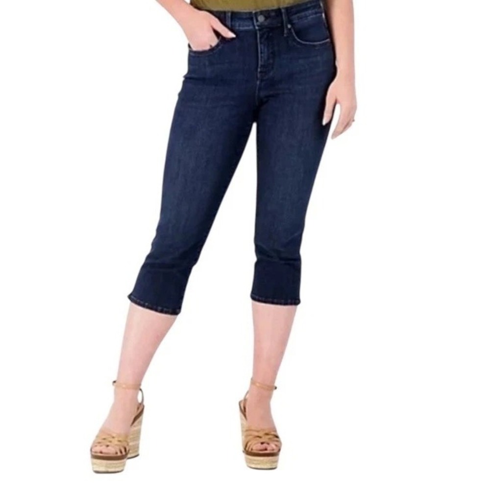 NWT NYDJ Jeans Capri Denim Jeans in Cool Embrace Size 8 Dark Wash